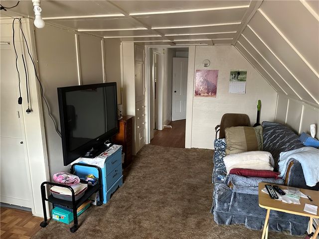 36 Heidelberg Street, Rochester, NY 14609