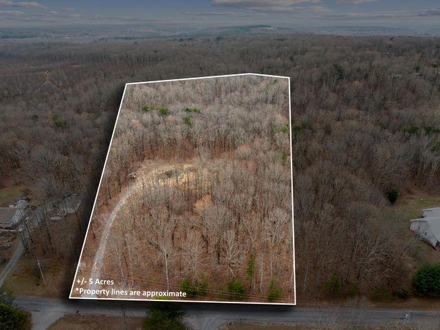 304 Eagle Nest Road, Graysville, TN 37338