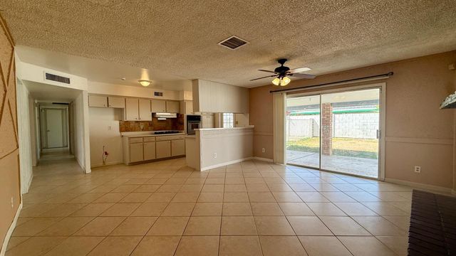 4440 W Yucca Street, Glendale, AZ 85304