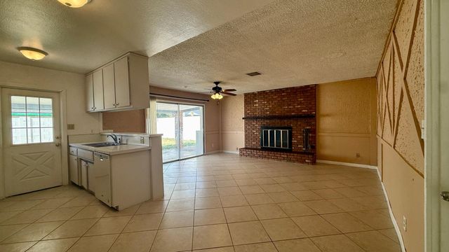 4440 W Yucca Street, Glendale, AZ 85304