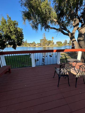 3722 W Benjamin Holt Dr #16, Stockton, CA 95219