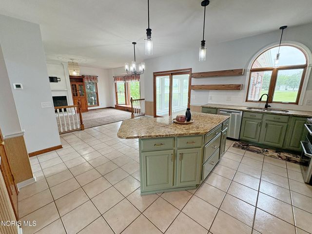 1404 Muirfield Drive, Bowling Green, OH 43402