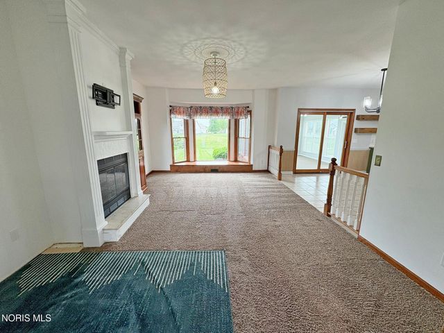 1404 Muirfield Drive, Bowling Green, OH 43402