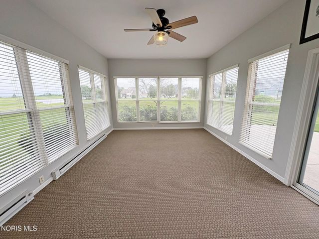 1404 Muirfield Drive, Bowling Green, OH 43402