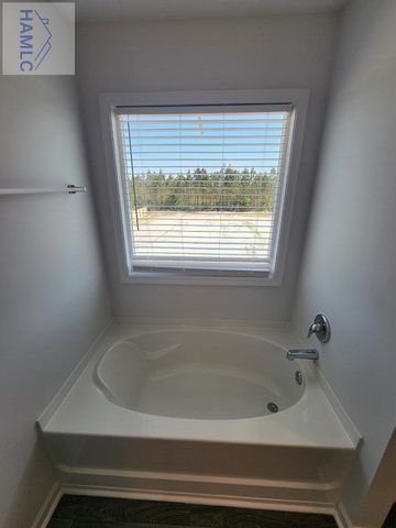 2722 Arnold Drive SE, Ludowici, GA 31301