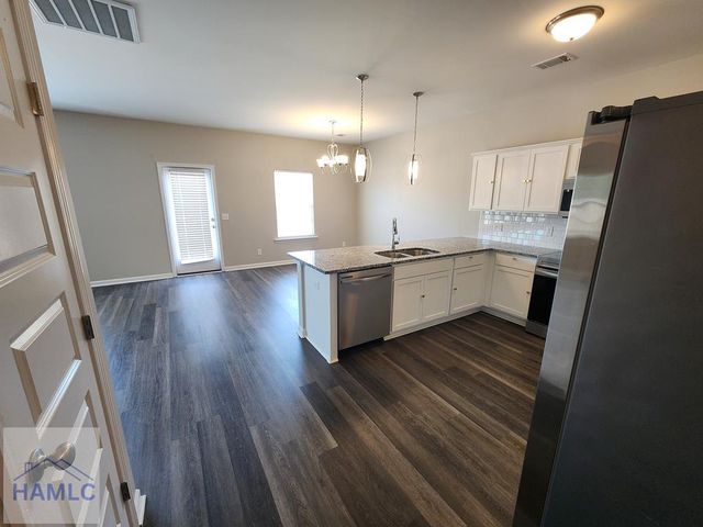 2722 Arnold Drive SE, Ludowici, GA 31301