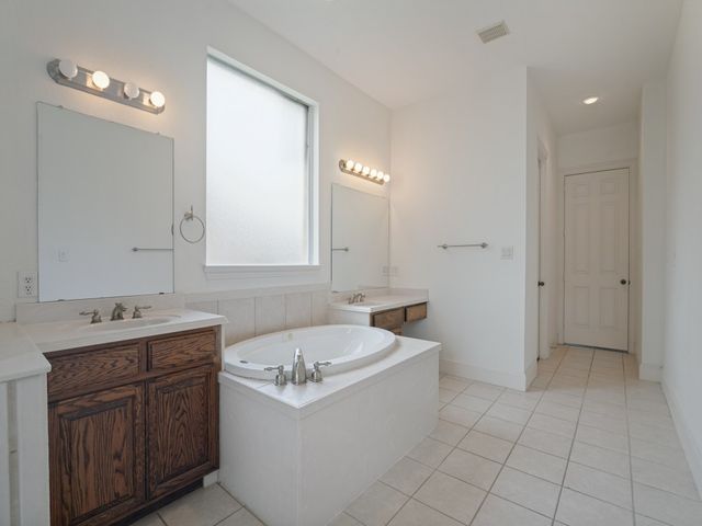 6409 Crestmoor Lane, Sachse, TX 75048