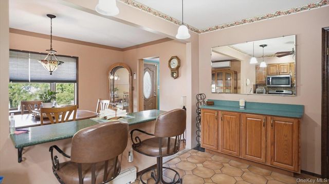 14 McCord Place, Bethpage, NY 11714