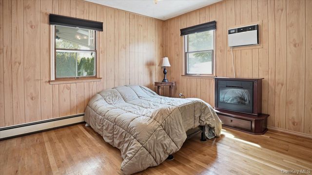 14 McCord Place, Bethpage, NY 11714