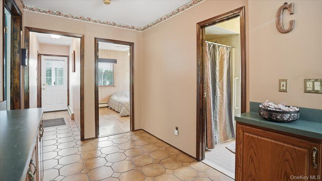 14 McCord Place, Bethpage, NY 11714