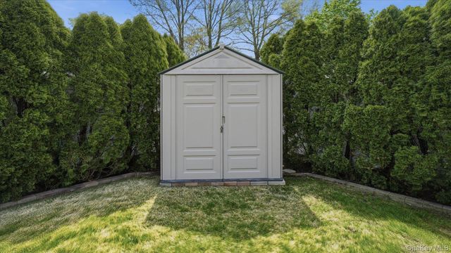 14 McCord Place, Bethpage, NY 11714