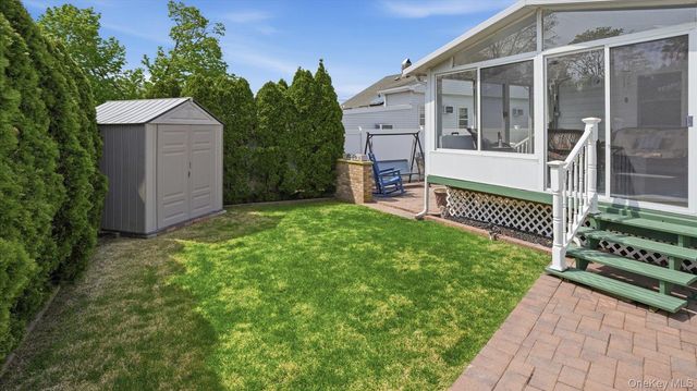 14 McCord Place, Bethpage, NY 11714