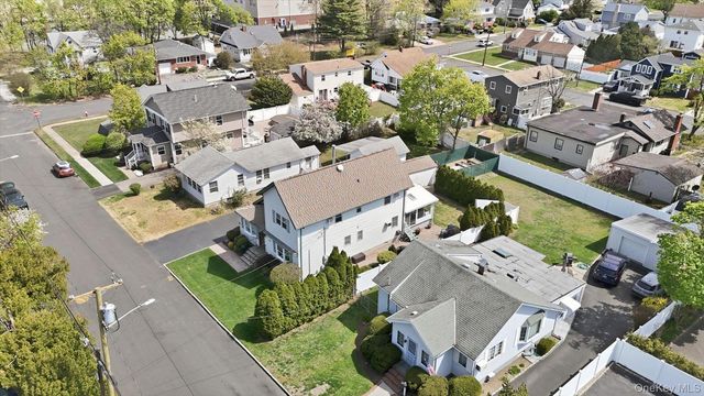 14 McCord Place, Bethpage, NY 11714