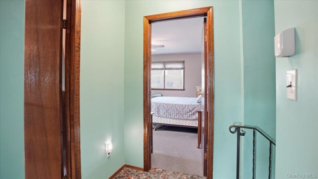 14 McCord Place, Bethpage, NY 11714