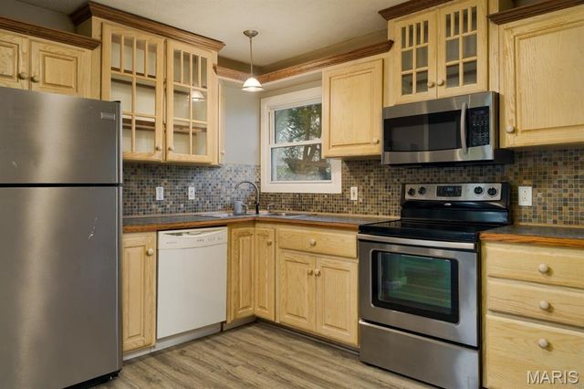 2725 Birch Avenue, Granite City, IL 62040
