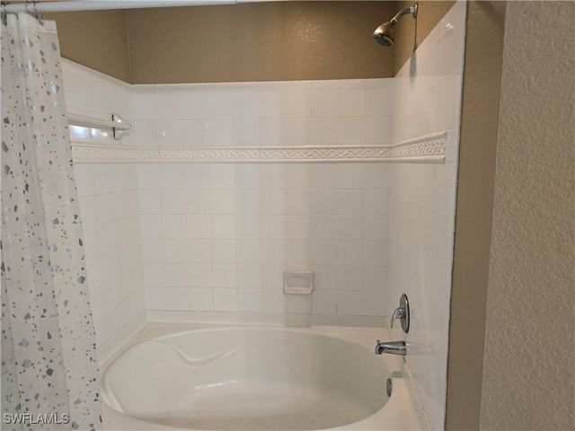 12940 Positano CIR 201, Naples, FL 34105