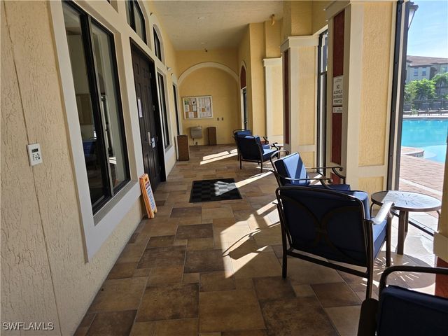 12940 Positano CIR 201, Naples, FL 34105