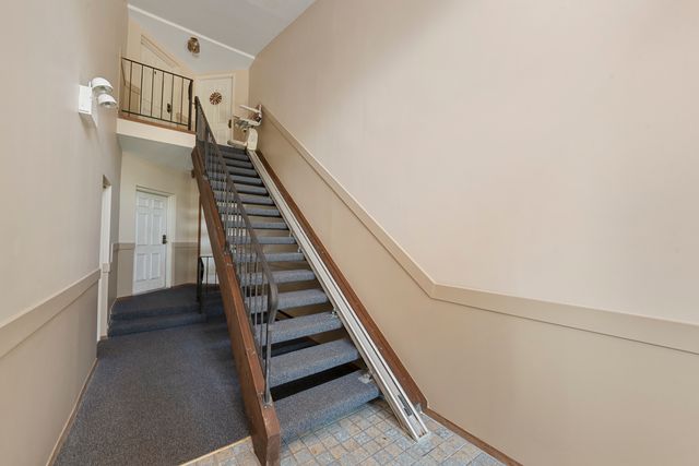 12912 Mill Drive E B2, Palos Park, IL 60464