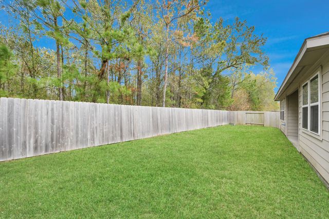 6618 Beacon View Drive, Baytown, TX 77521