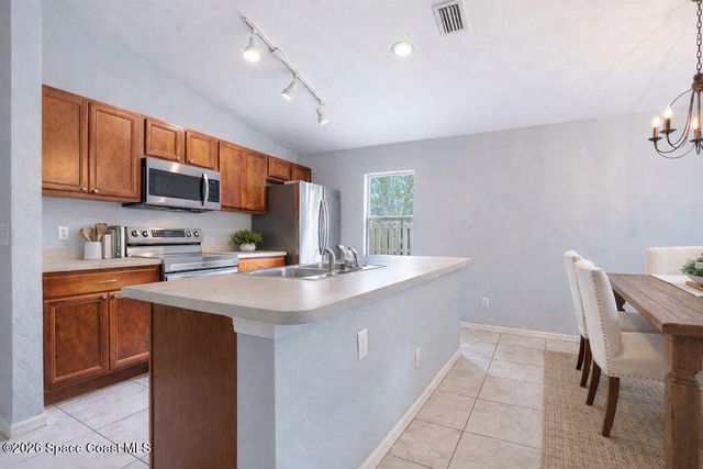 1142 Yale Avenue SE, Palm Bay, FL 32909