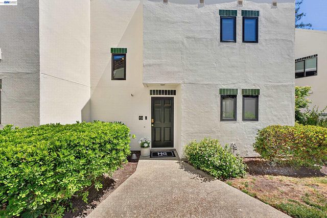 73 Mozden Lane, Pleasant Hill, CA 94523