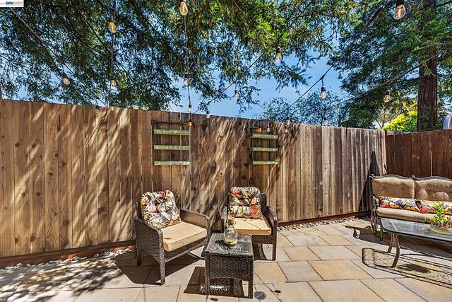 73 Mozden Lane, Pleasant Hill, CA 94523