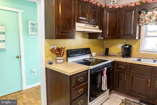 40 S 11TH ST, Quakertown, PA 18951
