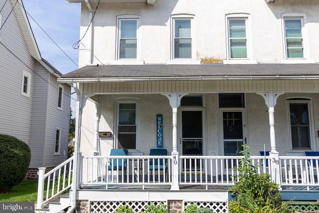 40 S 11TH ST, Quakertown, PA 18951