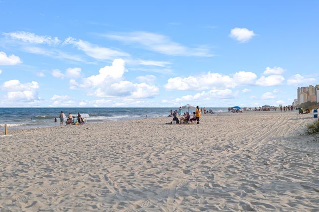 601 Mitchell Dr Apt 507, Myrtle Beach, SC 29577