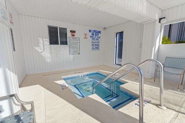 601 Mitchell Dr Apt 507, Myrtle Beach, SC 29577