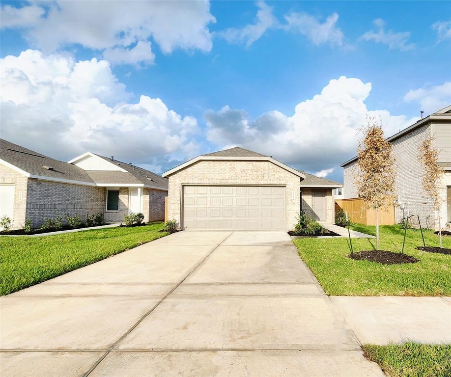 3044 Dawn Sound Drive, Katy, TX 77493