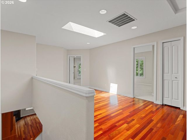 4 NORTHVIEW Ct, Lake Oswego, OR 97035