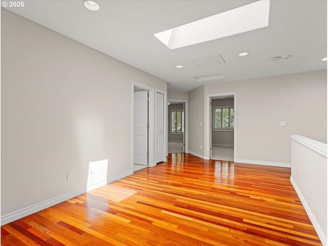 4 NORTHVIEW Ct, Lake Oswego, OR 97035
