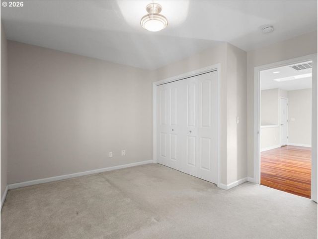 4 NORTHVIEW Ct, Lake Oswego, OR 97035