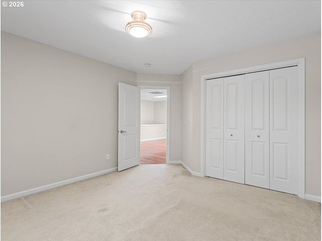 4 NORTHVIEW Ct, Lake Oswego, OR 97035