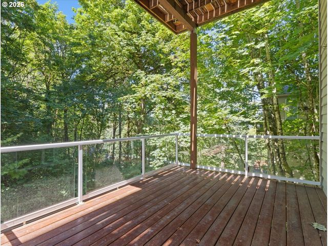 4 NORTHVIEW Ct, Lake Oswego, OR 97035