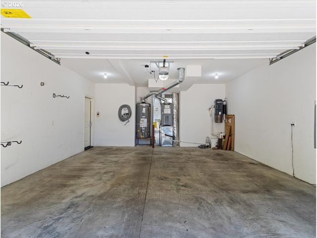 4 NORTHVIEW Ct, Lake Oswego, OR 97035