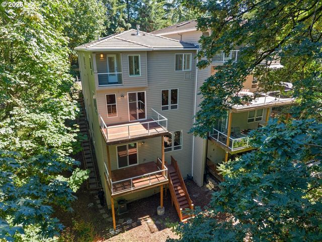 4 NORTHVIEW Ct, Lake Oswego, OR 97035