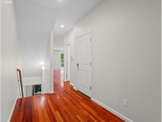 4 NORTHVIEW Ct, Lake Oswego, OR 97035