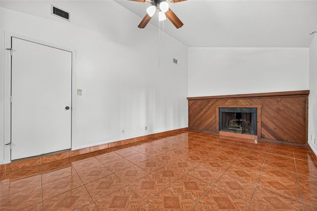 25634 Chestnut Lane, Splendora, TX 77372
