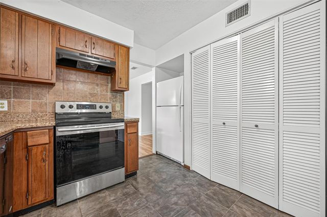25634 Chestnut Lane, Splendora, TX 77372