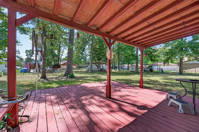 25634 Chestnut Lane, Splendora, TX 77372