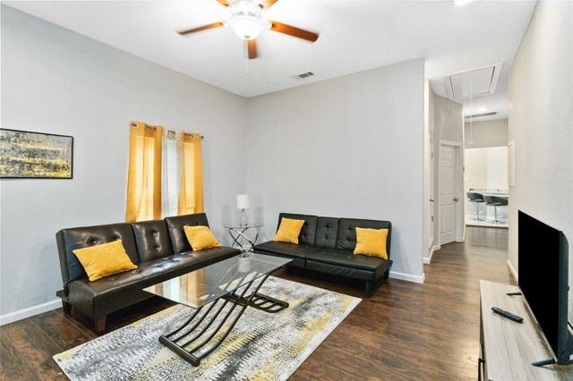 5524 Junius Street, Dallas, TX 75214