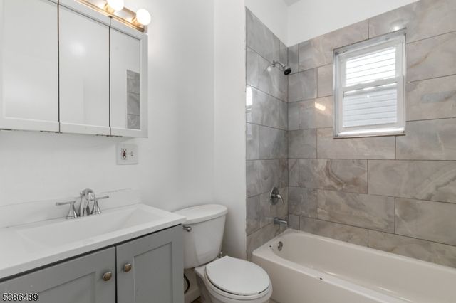 53 Rose Ter, Newark City, NJ 07108