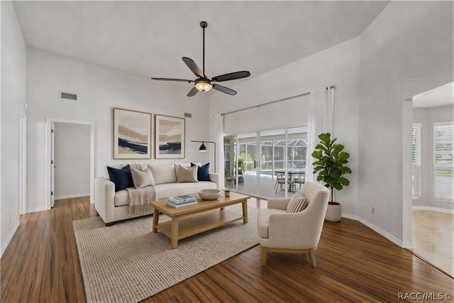 1154 E Triple Crown Loop, Hernando, FL 34442