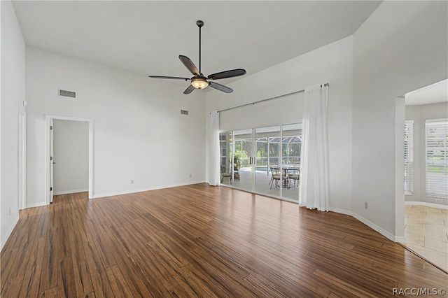 1154 E Triple Crown Loop, Hernando, FL 34442