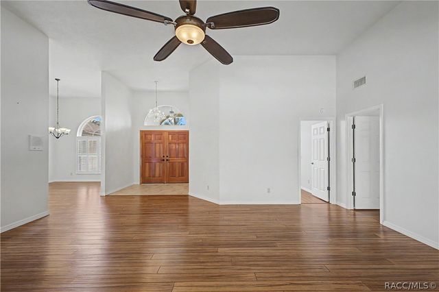 1154 E Triple Crown Loop, Hernando, FL 34442
