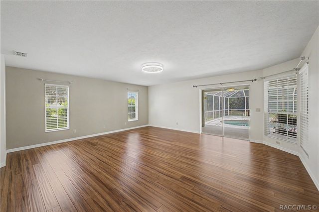 1154 E Triple Crown Loop, Hernando, FL 34442
