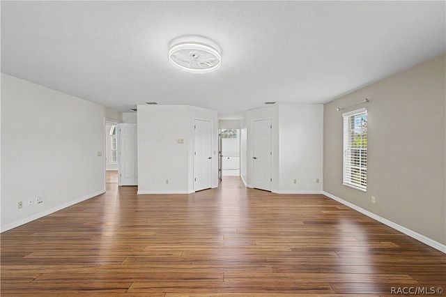 1154 E Triple Crown Loop, Hernando, FL 34442