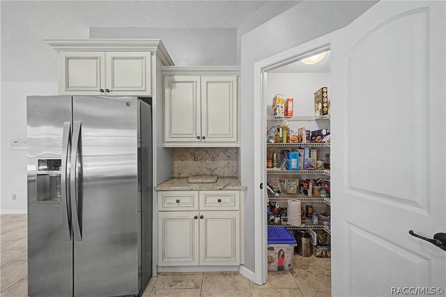 1154 E Triple Crown Loop, Hernando, FL 34442